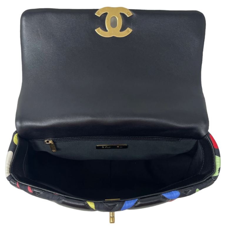 Chanel AS3631 2022 new hippie underarm Hobo bag Lambskin Dark Green -  Wholesales High Quality Handbags Store